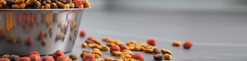 Packaging for pet goods: pet food, pet toilet products